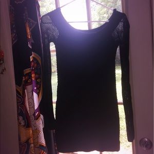 Mesh Sleeved Fitted Black Dress